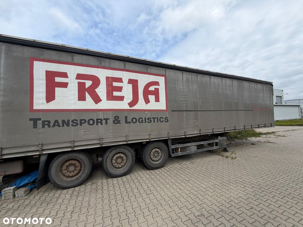 Schmitz Cargobull S-01 - 1