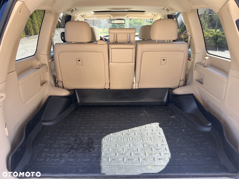Toyota Land Cruiser LC 4.5 D-4D Prestige - 25