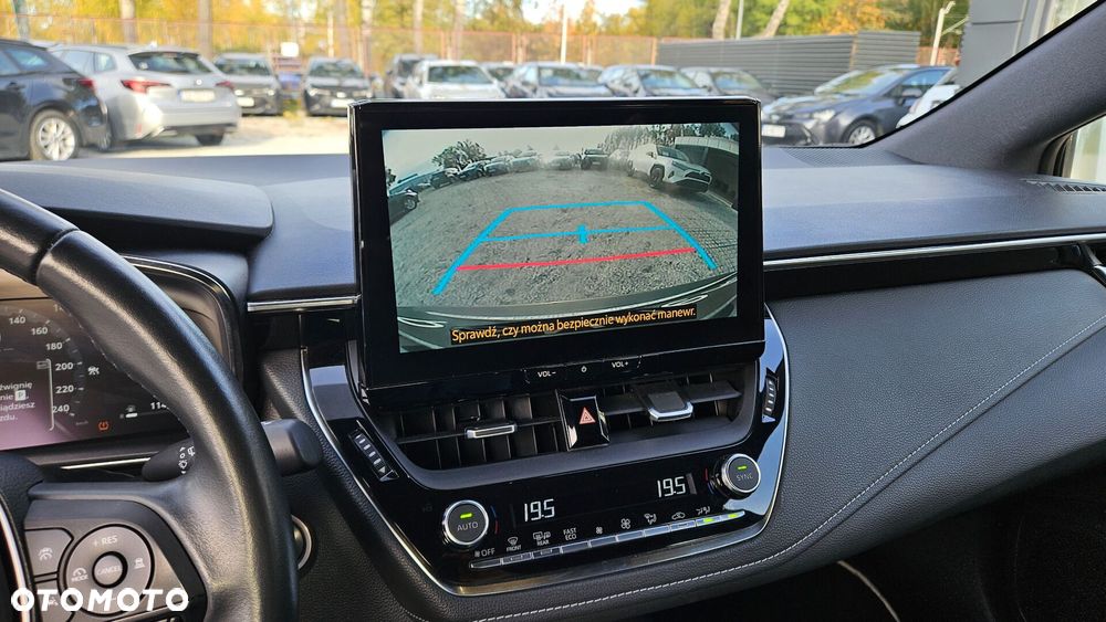 Toyota Corolla 1.8 Hybrid Comfort - 15