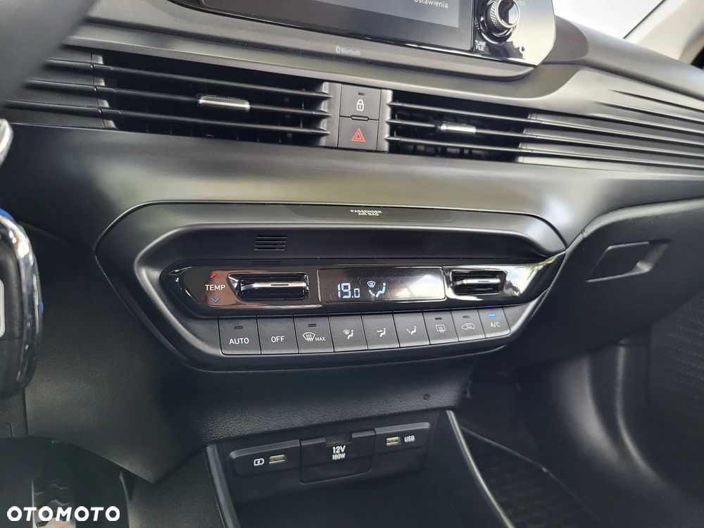 Hyundai Bayon 1.2 Smart - 15