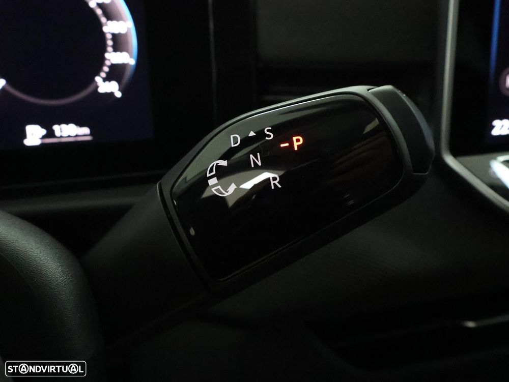 VW T-Roc 1.5 eTSI Trend DSG - 18