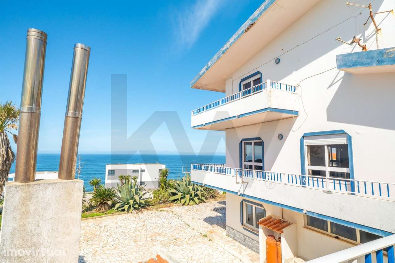 Moradia Única com Piscina, Vista Mar Frontal e Terreno de 1.162 m2 - Grande imagem: 5/42