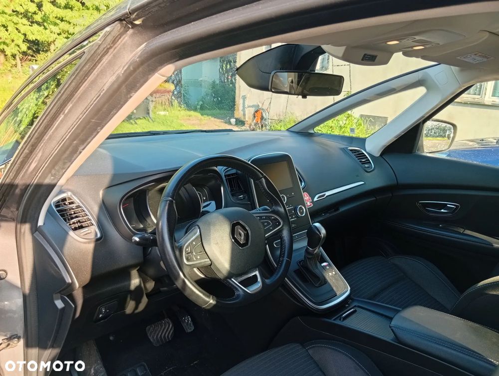Renault Scenic 1.5 dCi Zen EDC - 7