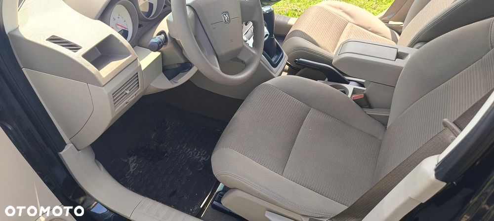 Dodge Caliber 1.8 SE - 9