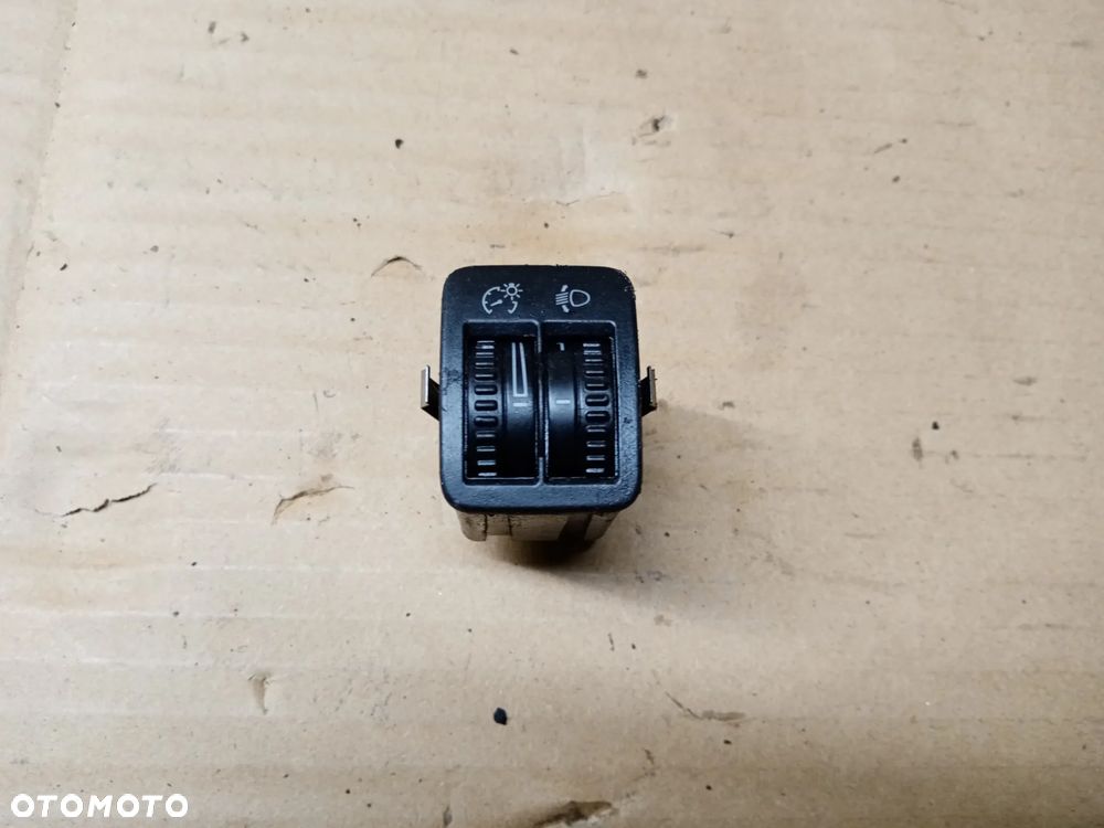 Przełącznik regulacji świateł oświetlenia VW Golf V Plus 5M0941333 - 1