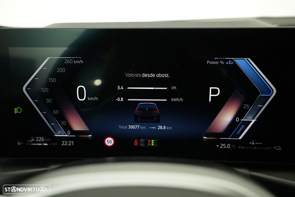 BMW 330 e Edição Desportiva M Auto - 16