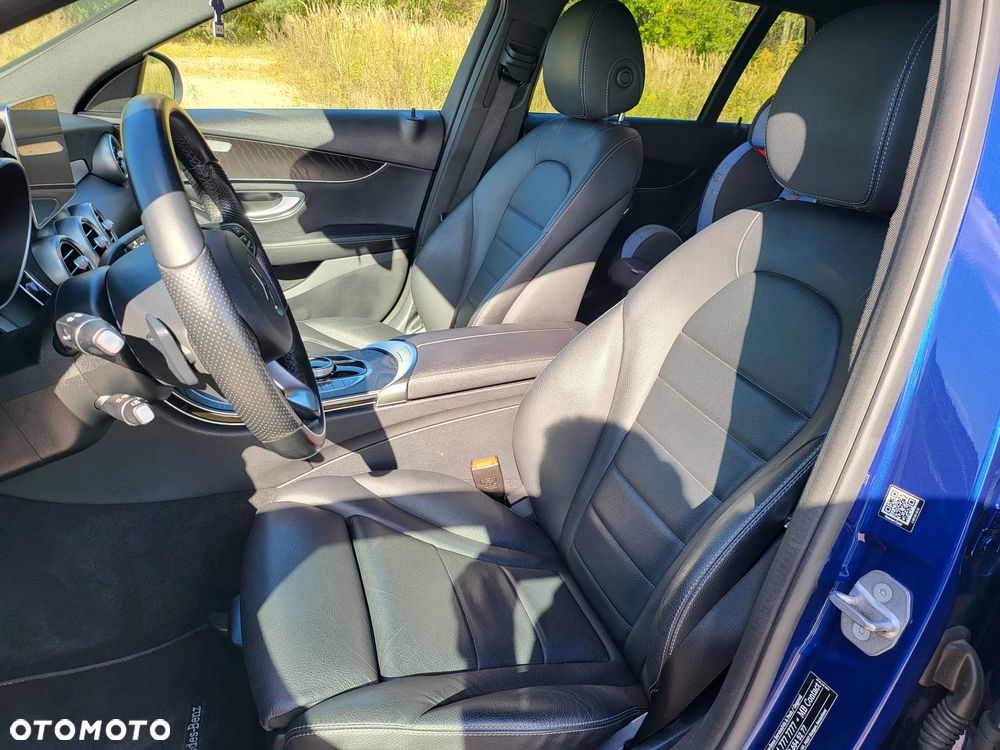 Mercedes-Benz Klasa C 300 de 9G-TRONIC - 12