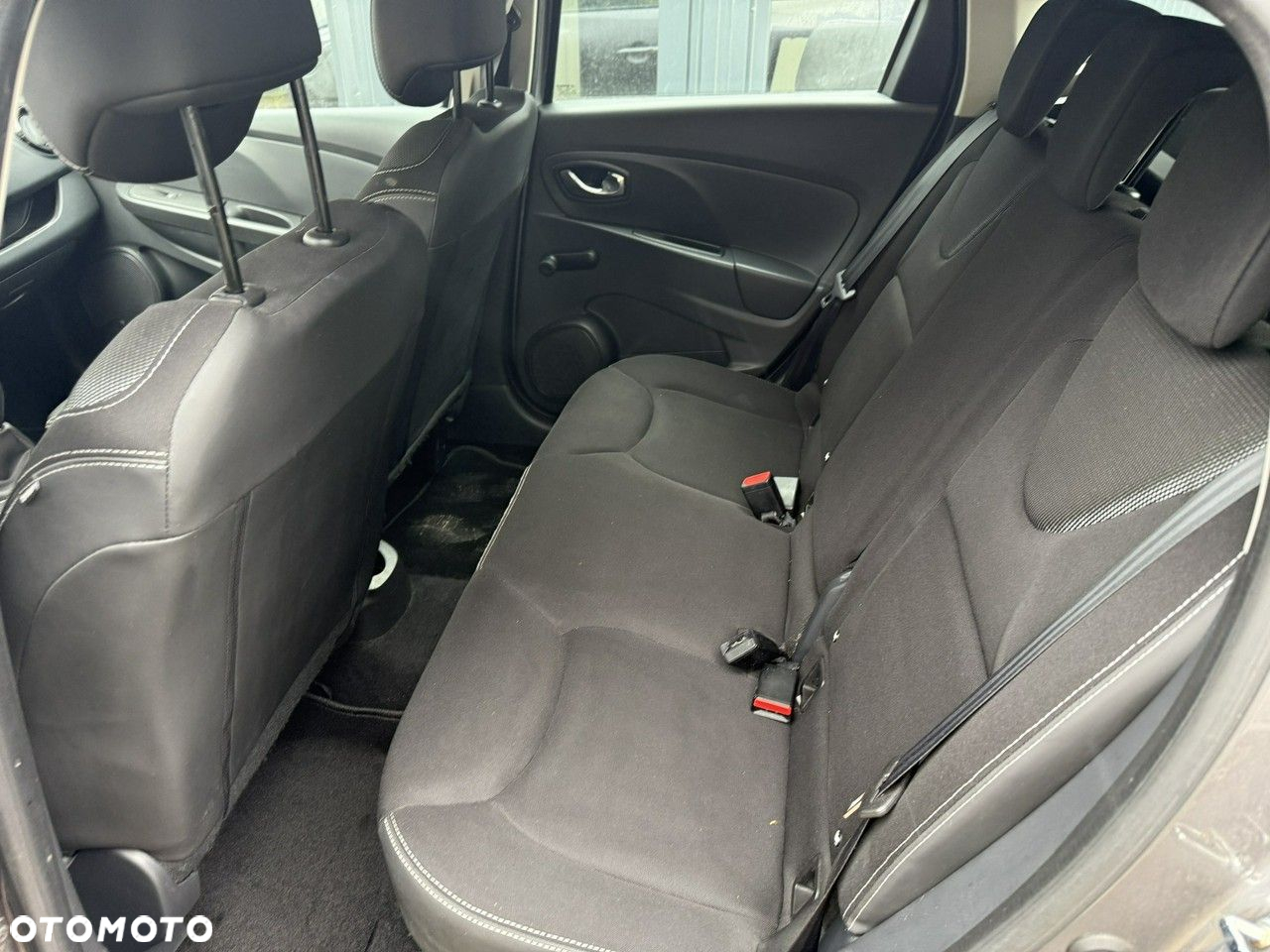 Renault Clio - 13