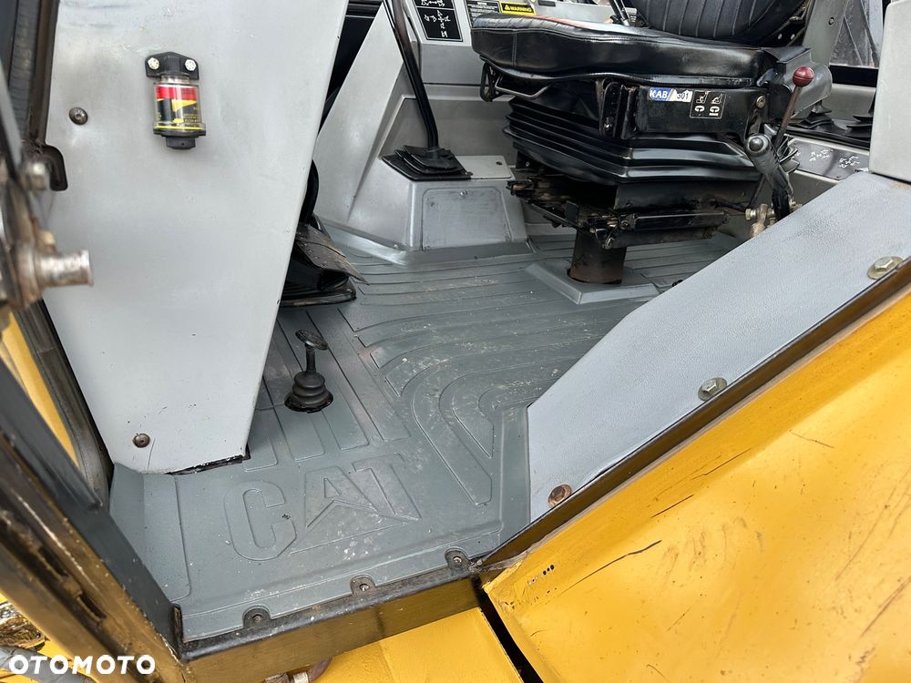 Caterpillar 428B 432 - 13
