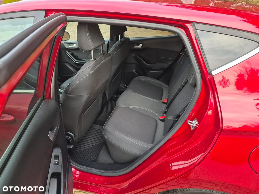 Ford Fiesta 1.0 EcoBoost Titanium - 35