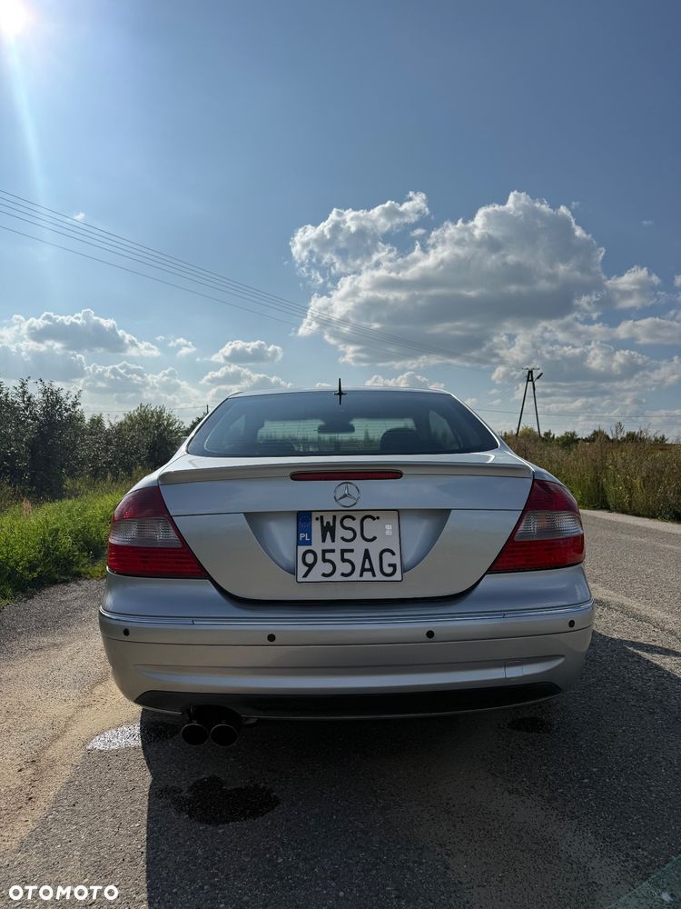 Mercedes-Benz CLK 350 Avantgarde - 9