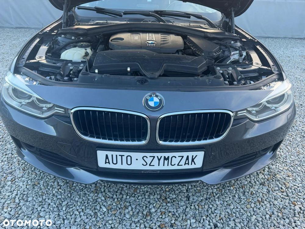 BMW Seria 3 318d Modern Line - 14
