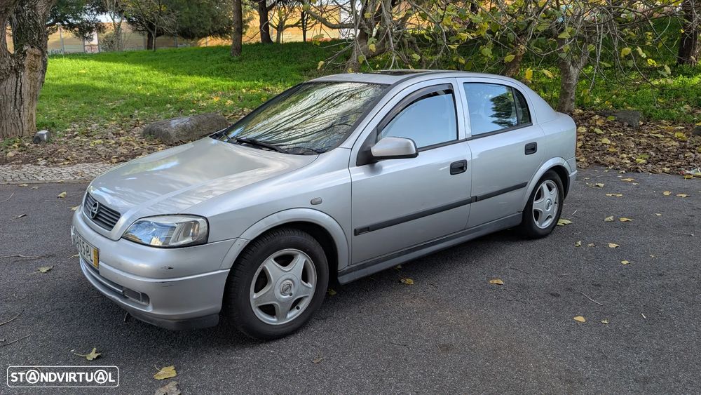 Opel Astra 1.4 Elegance - 11