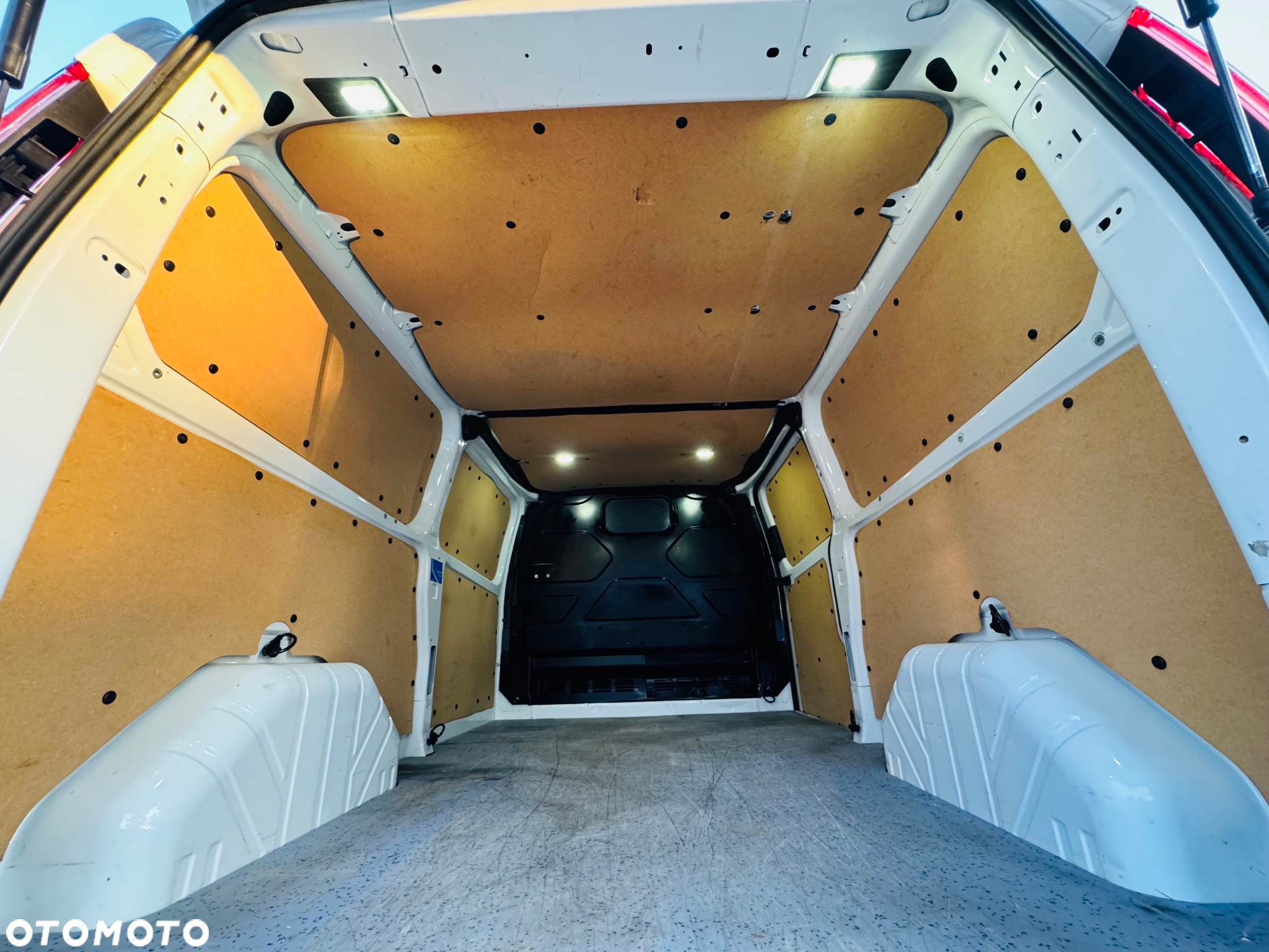Ford Transit Custom - 21