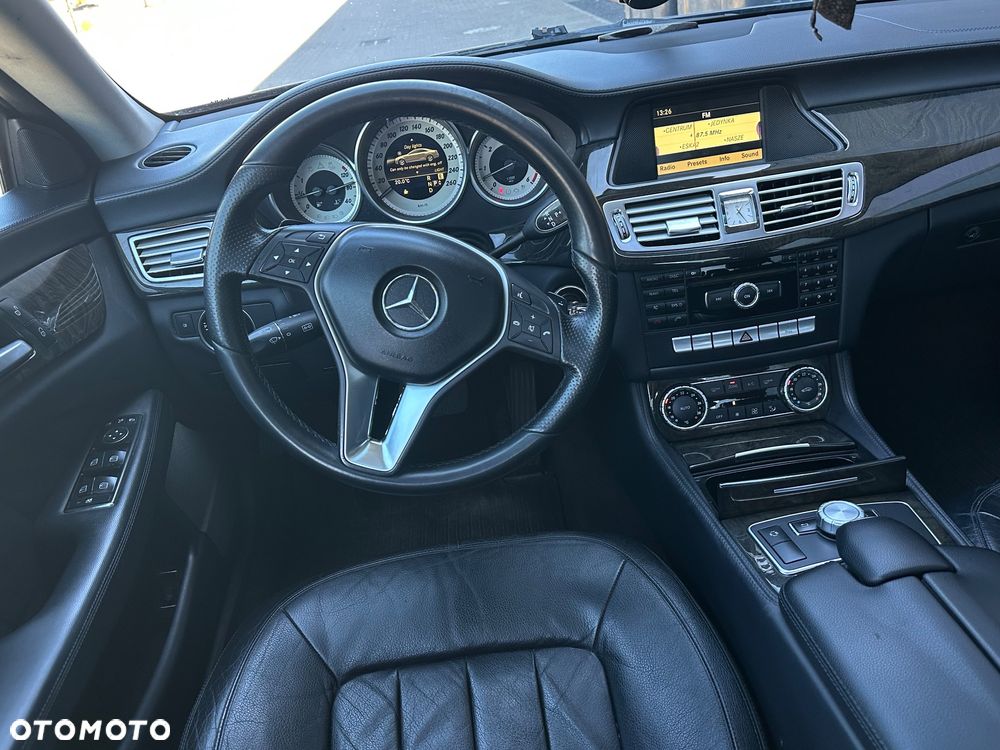 Mercedes-Benz CLS - 5