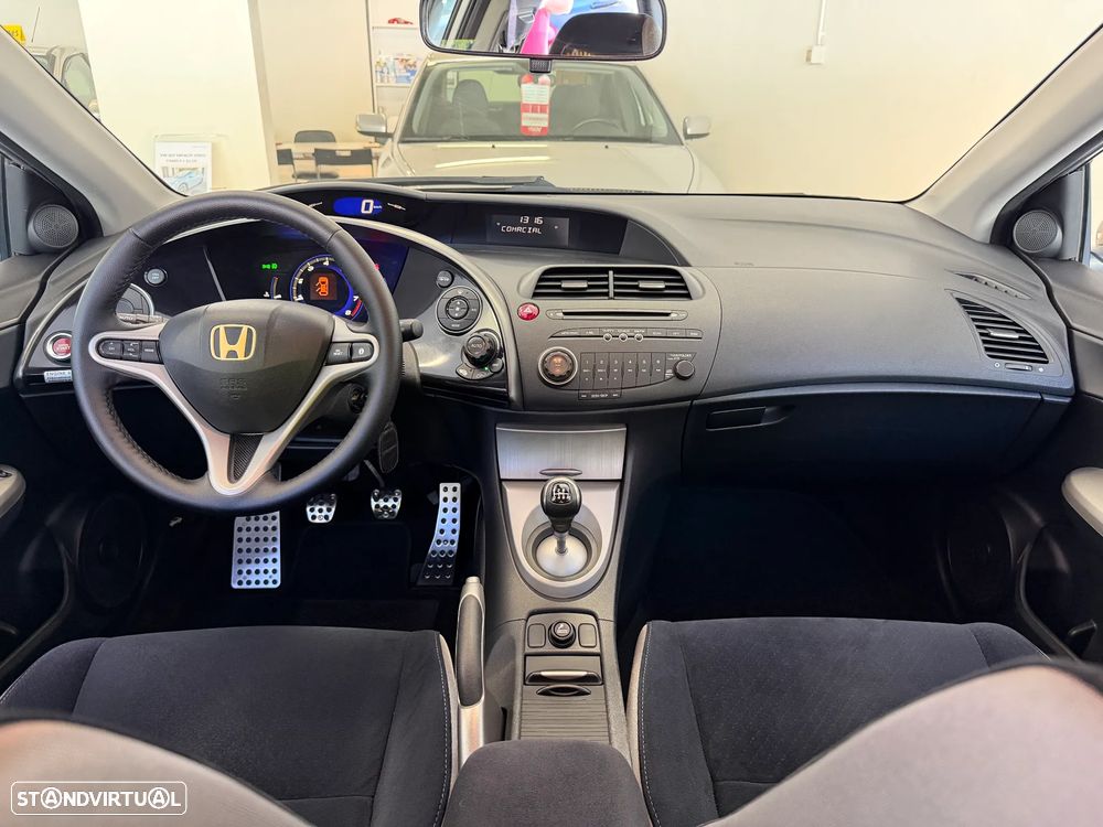 Honda Civic 1.4 Sport - 20