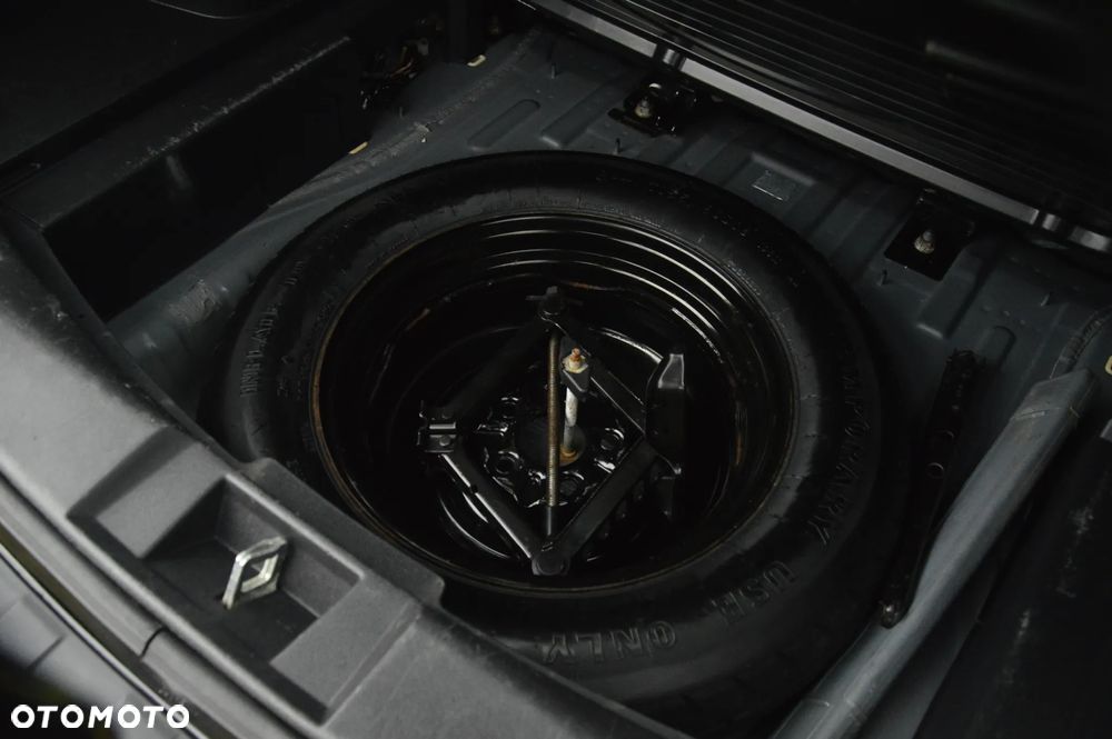 Jeep Compass 2.4 Limited - 12