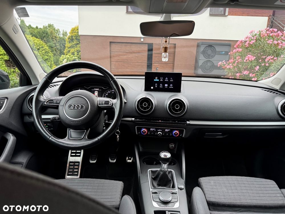 Audi A3 Sportback - 21