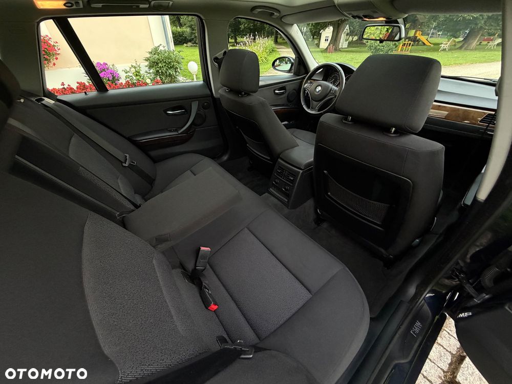 BMW Seria 3 - 15