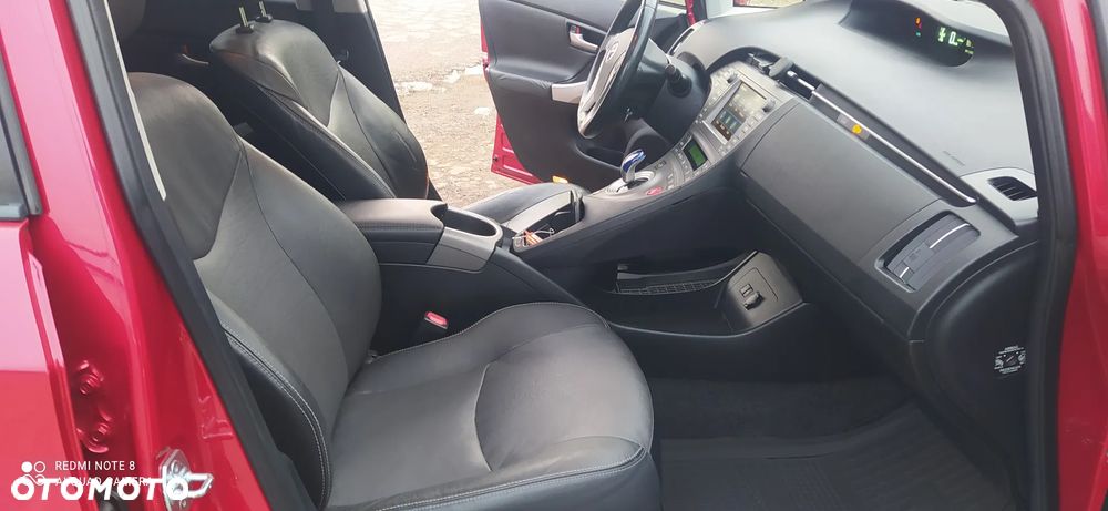 Toyota Prius 1.8 Hybrid Premium - 27