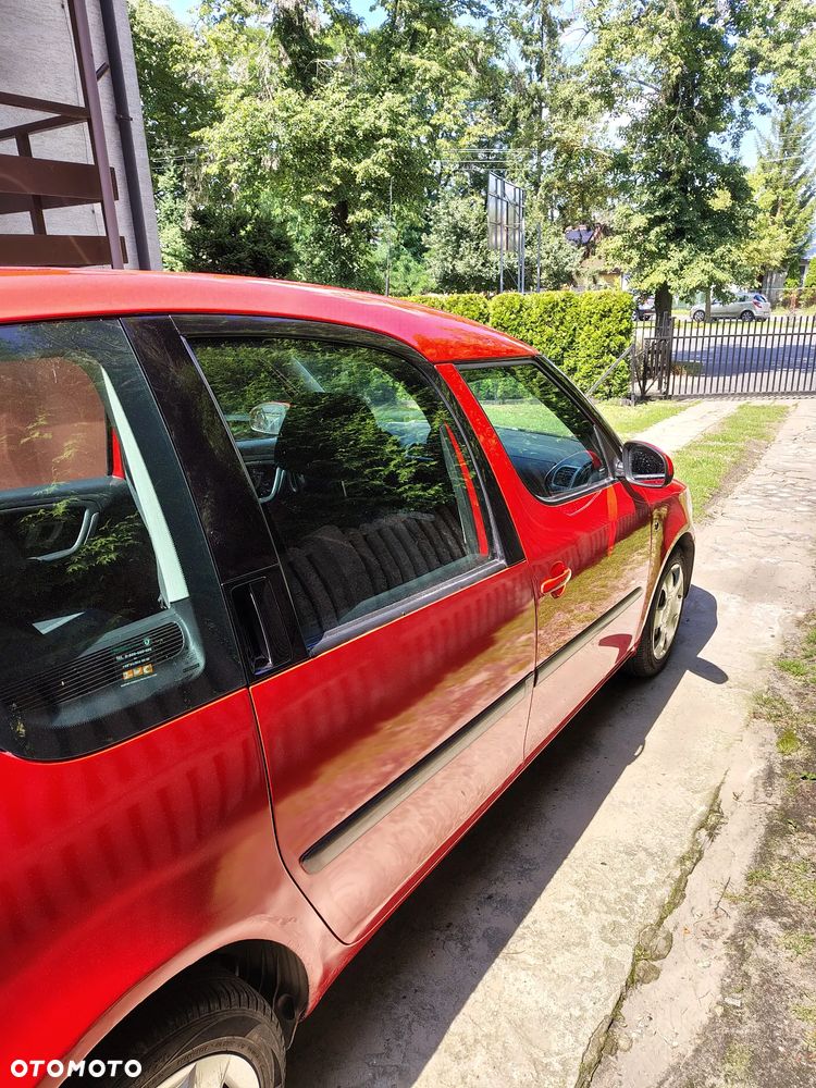 Skoda Roomster 1.4 TDI Style - 4