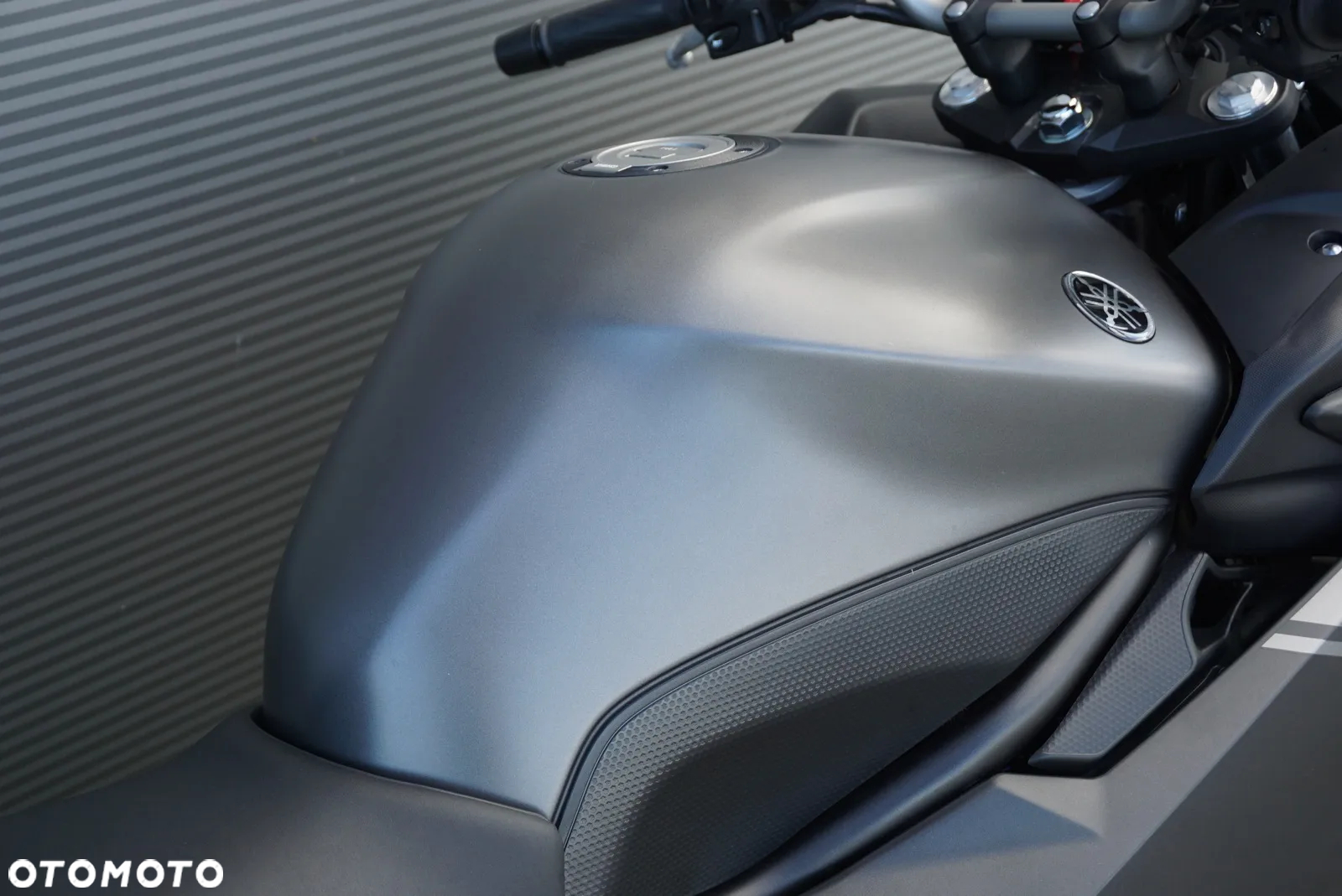 Yamaha XJ - 5