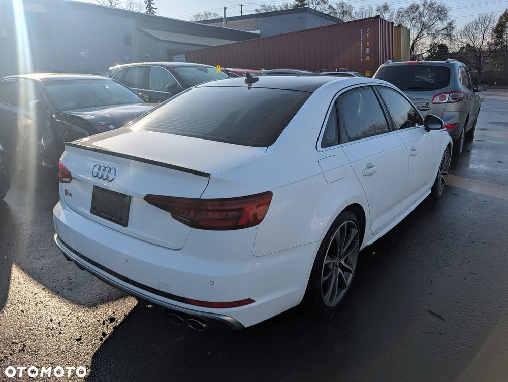 Audi S4 Limousine - 6