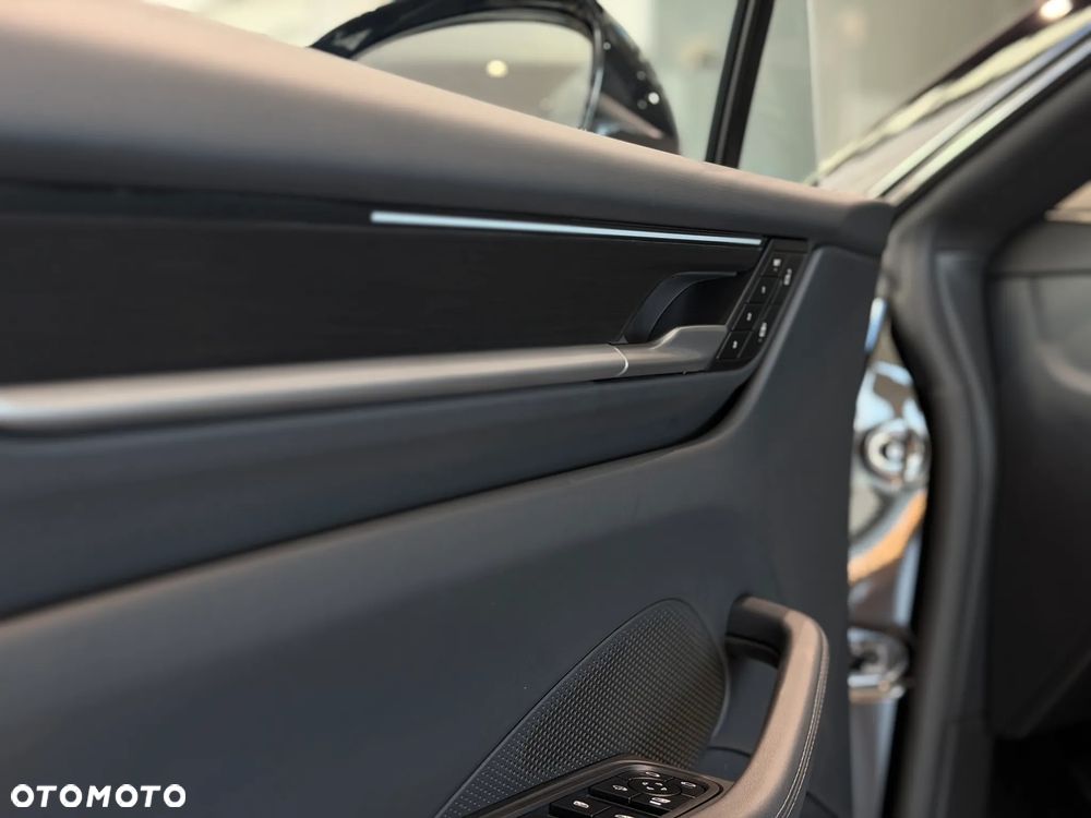 Porsche Macan 4 100kWh - 16