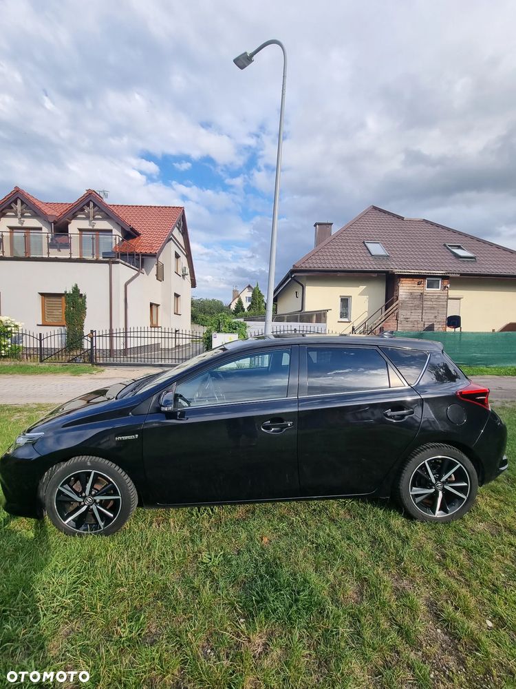 Toyota Auris - 4