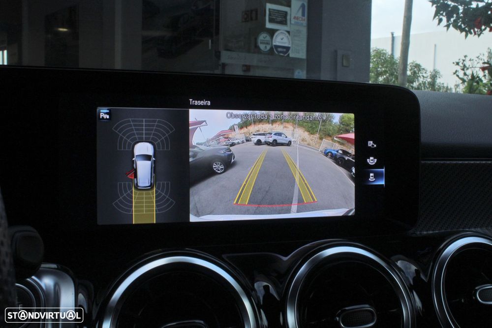 Mercedes-Benz GLB 180 d AMG Line - 15