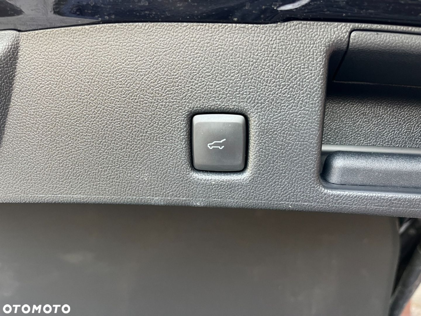 Ford Kuga 2.5 Duratec PHEV ST-LINE - 34