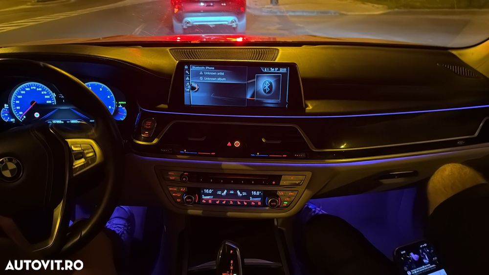 BMW Seria 7 740d xDrive - 12