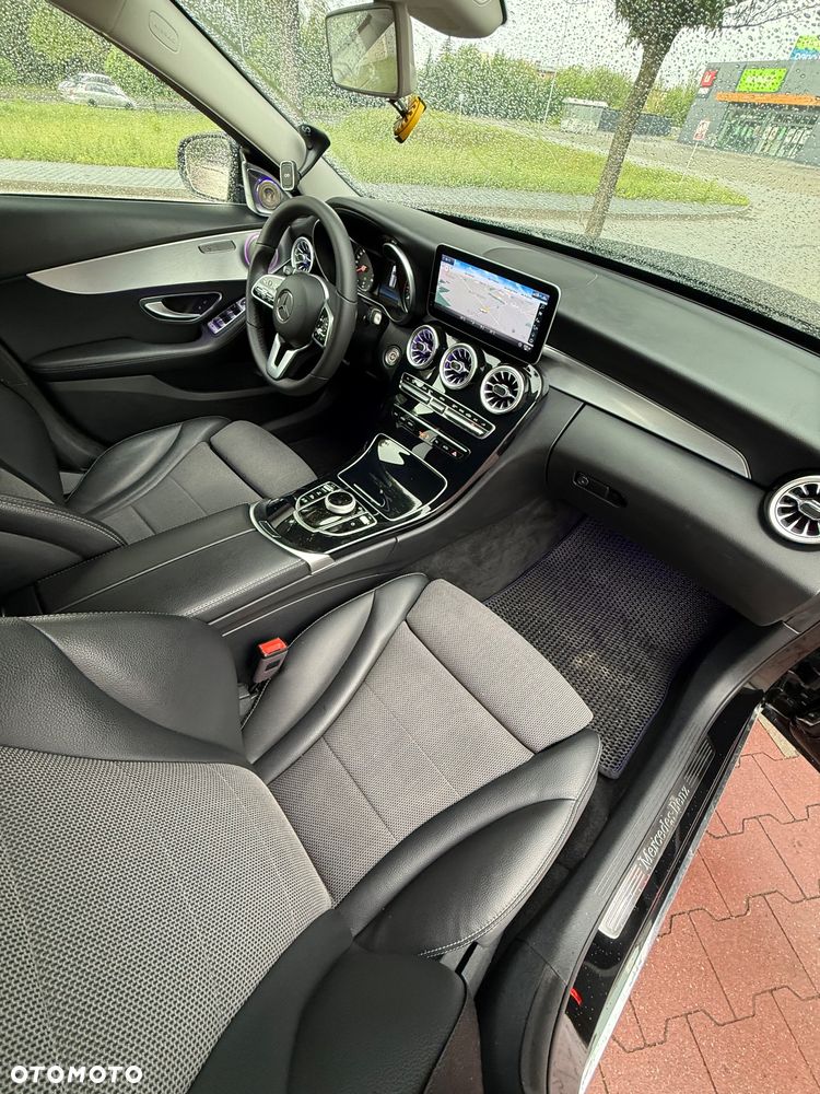 Mercedes-Benz Klasa C 220 d 9G-TRONIC - 10