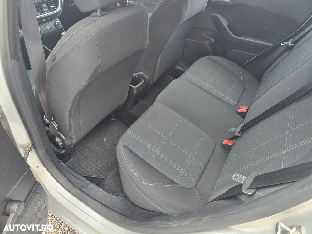 Ford Fiesta 1.1 Trend - 9