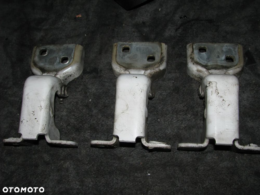 Zawias drzwi prawy lewy przód Trafic II Vivaro Primastar 311772G 66380 - 1