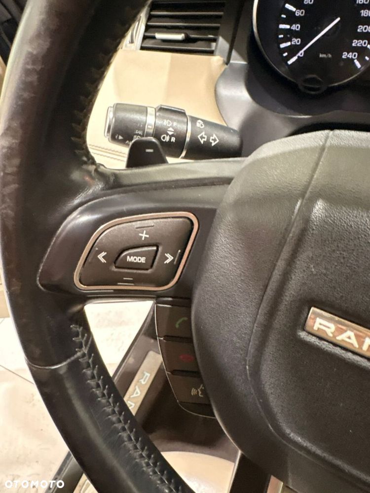 Land Rover Range Rover Evoque - 29