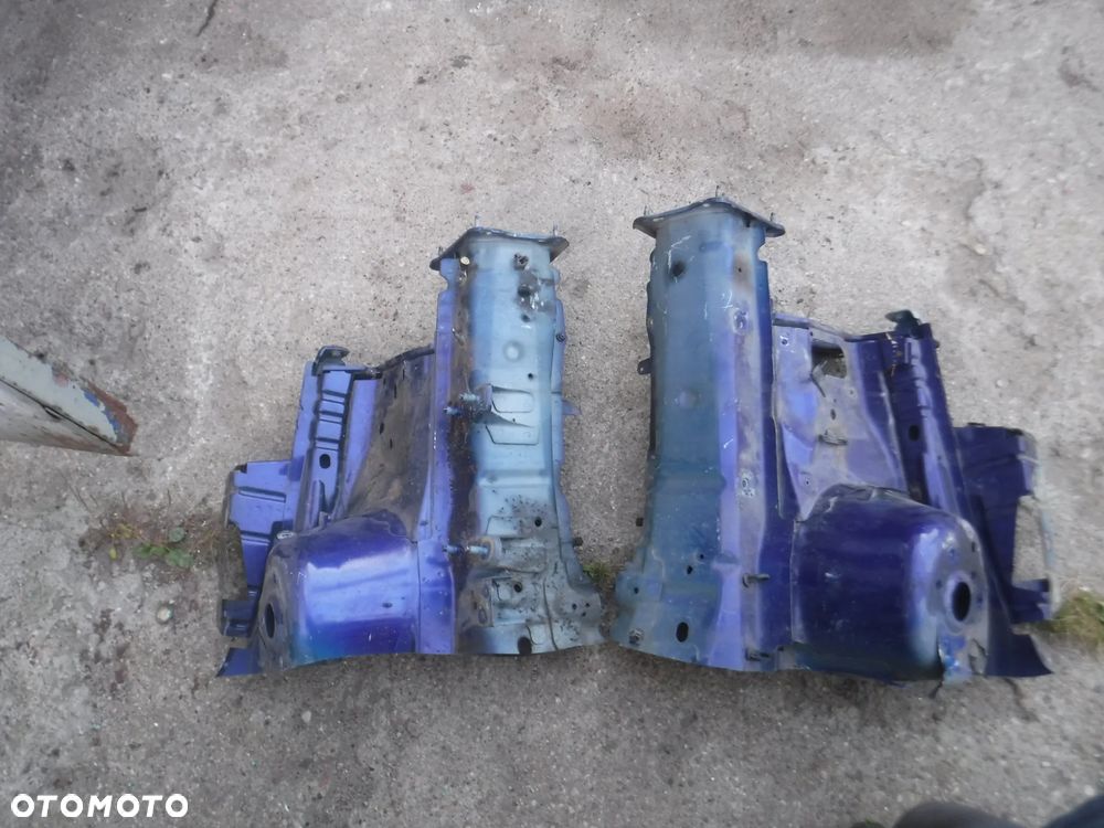 Ford Kuga Mk2  podluznica fartuch cwiartka  kolor GD prawa - 2