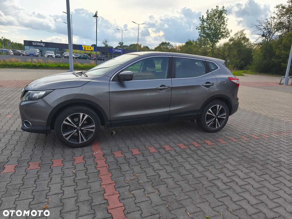 Nissan Qashqai 1.2 DIG-T N-Connecta EU6 - 8