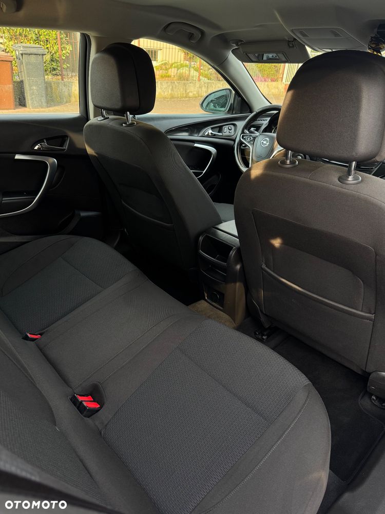 Opel Insignia - 28