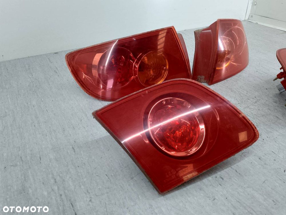 LAMPY TYŁ KOMPLET MAZDA 3 P2775R  P2775L  P2688 SEDAN - 10