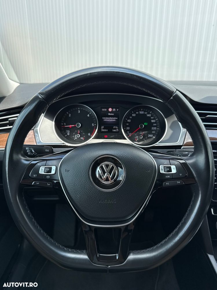 Volkswagen Passat 2.0 TDI SCR DSG Highline - 7