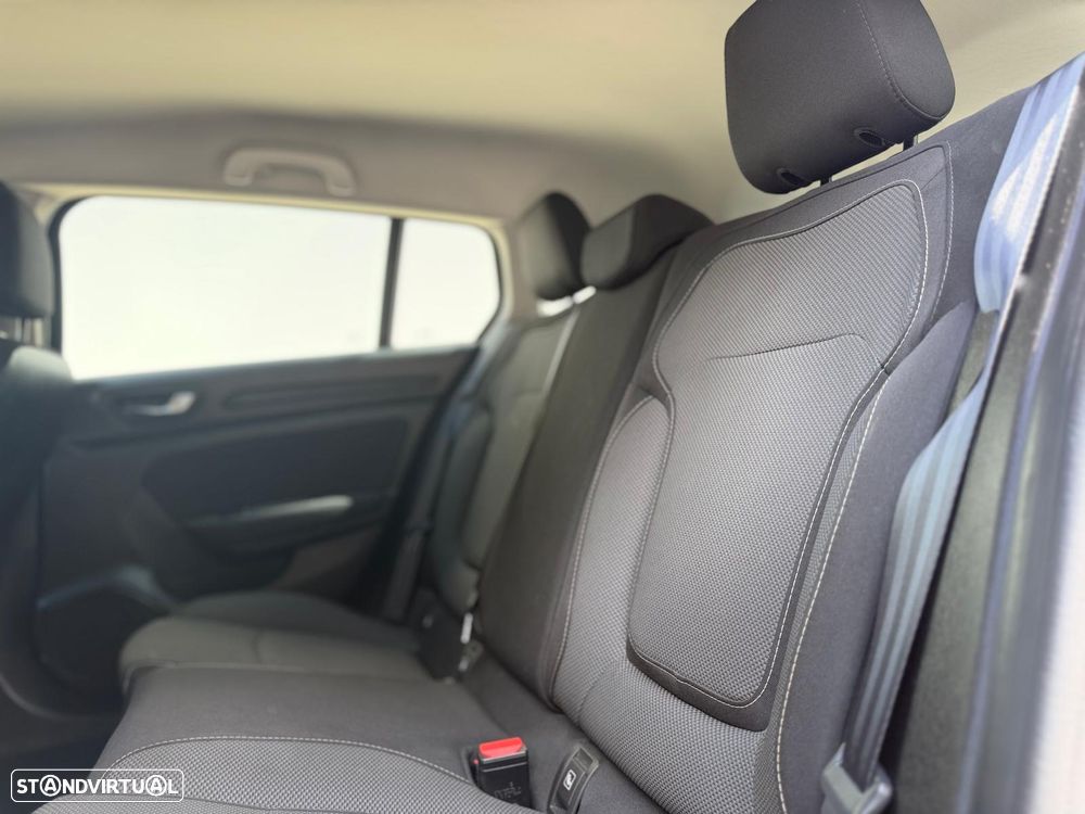 Renault Mégane Sport Tourer ENERGY dCi 110 EDC LIMITED - 20