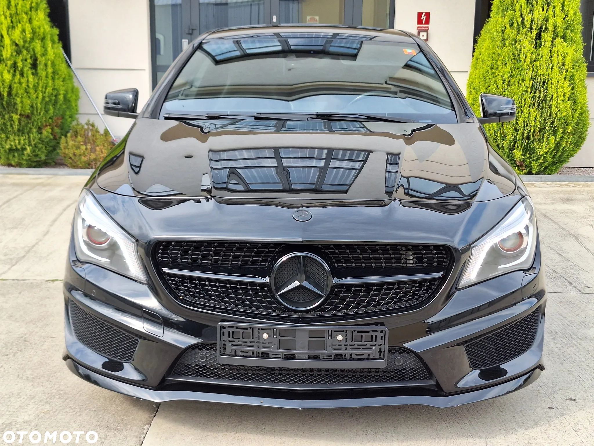 Mercedes-Benz CLA 180 BlueEffICIENCY Edition - 1