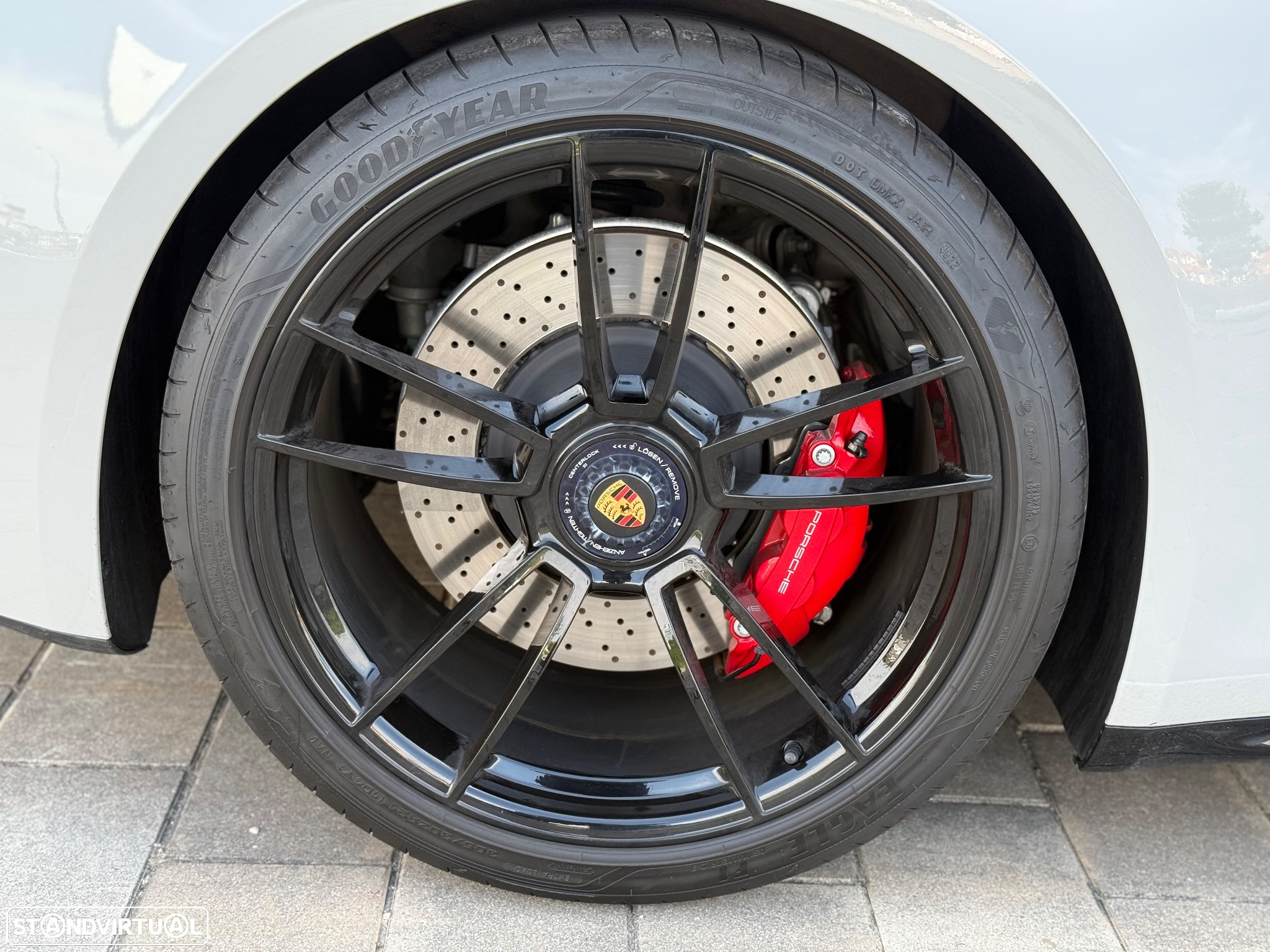 Porsche 911 (992) Carrera GTS PDK - 12