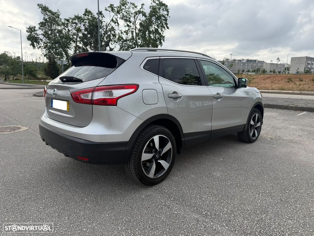 Nissan Qashqai 1.5 dCi N-Connecta 18 - 5