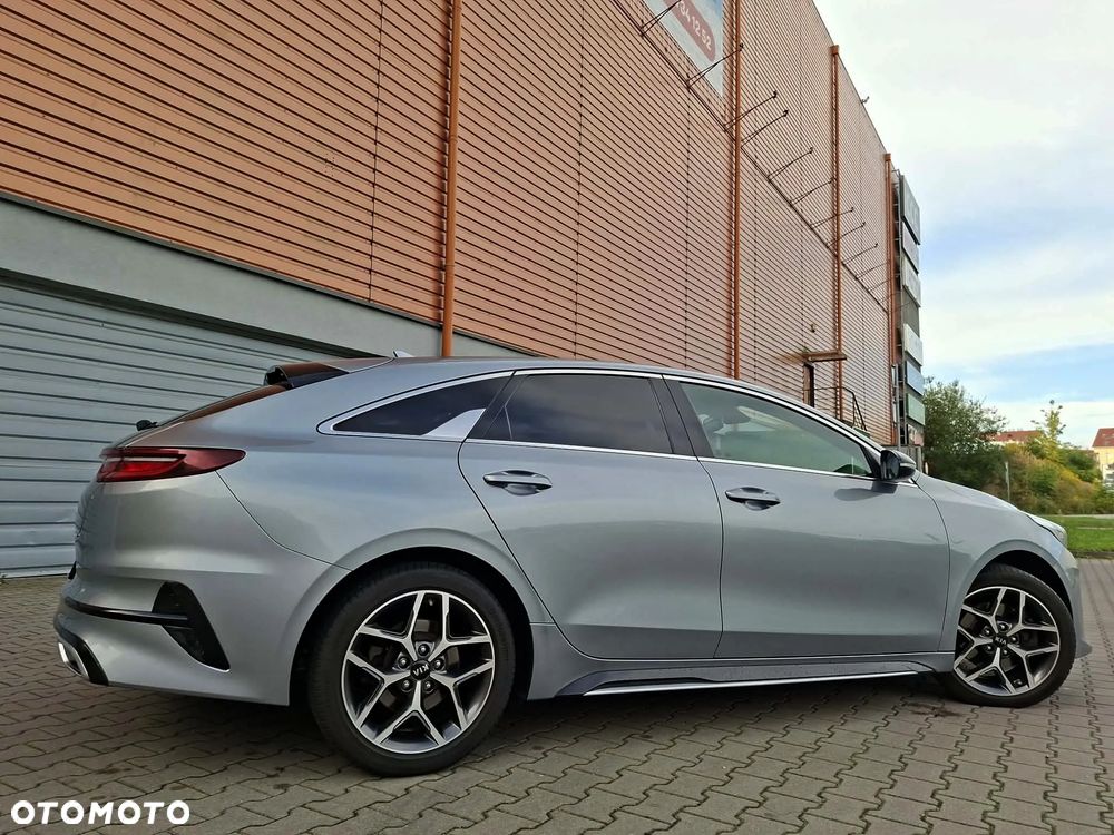 Kia ProCeed 1.4 T-GDI GT Line - 22