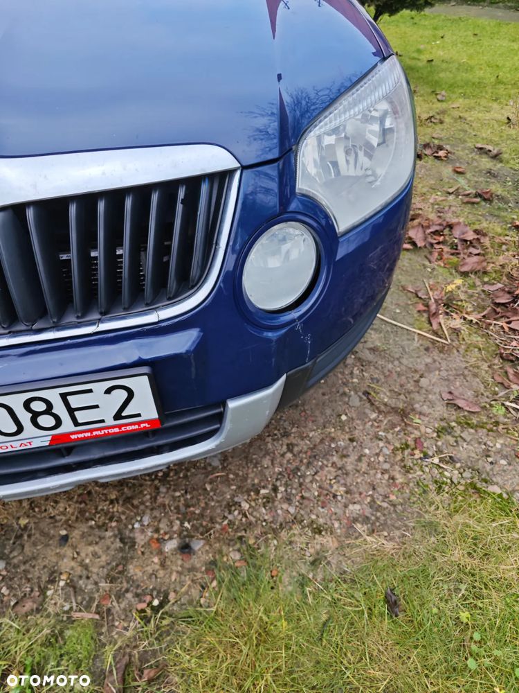 Skoda Yeti 2.0 TDI DPF 4x4 Active - 4