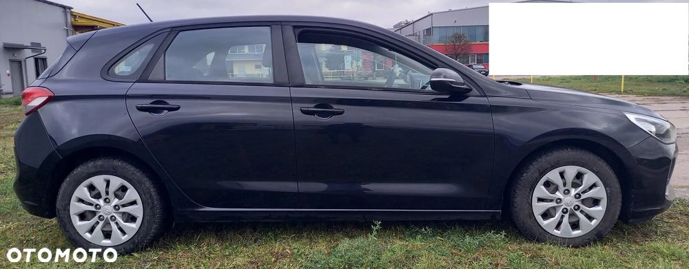 Hyundai i30 1.4 Classic + - 4