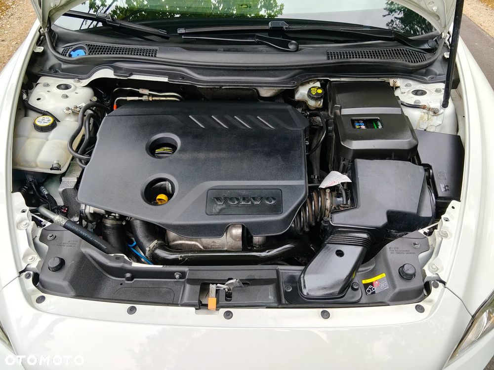 Volvo C30 D2 - 22