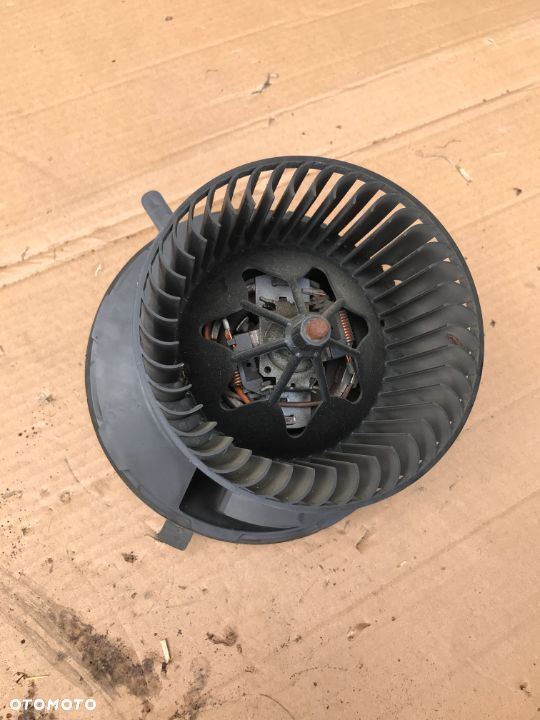 DMUCHAWA VW GOLF V SKODA 1K1819015 - 1